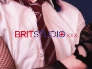 Identical Stepsisters Tell You How To Wank 9/16