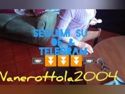 Trovo un vibratore passeggiando e torno subito a casa a provarlo col mio ragazzo... 1/16