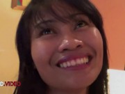 Kinky Pregnant Teen Gets Blowjob from Massage Therapist Using Toys for Extreme Pleasure 10/16