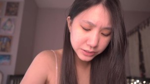 Cute Asian Girl – Gemidos Intensos e Sussurros Quentes