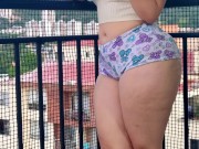 Beautiful Colombian with a big ass seduces her neighbor 13/16