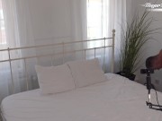 Behind The Scenes Of Alice Maze Gets Anal Creampie 2/16