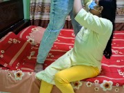 Horny Step Brother Catches His Bengali Sister Alone – Can’t Hold Back Anymore 6/16