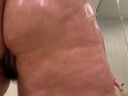 BBW MILF Ass Oiling and Twerking 16/16