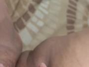 Mujer madura culona se masturba 10/16