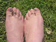 Anklets, toerings, nylons and slippers all in one video 😱 4/16