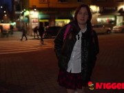 They discover a black man for the first time or they eat them three by three, AlbaAn, Nelia, Astrid