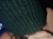 Encuentro a mi hermanastra viendo porno estaba tan cachonda que me termina sacando toda la leche 16/16