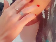 Humo. Labios rojos. 12/16