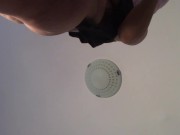 Amateur-Ehefrau macht nackt Hausarbeit. Milf mit behaarter Muschi, großem Arsch. 10/16