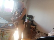Amateur wife doing housework naked. Latina with hairy pussy, big ass. 14/16