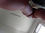 Latine sexy nue dans la cuisine. Femme sexy nue prépare à manger dans la cuisine. 13/16