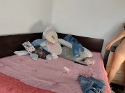 Moglie amatoriale si diverte a provare i vestiti che taglia. 16/16