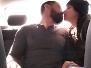 Me olvidé la cartera para pagar el viaje en Uber, me tomé toda su rica lechita 1/16