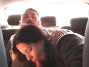 Me olvidé la cartera para pagar el viaje en Uber, me tomé toda su rica lechita 15/16