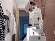 Sexy wife shaves her pussy hair. 13/16