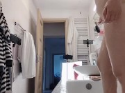 Sexy wife shaves her pussy hair. 8/16