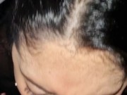 Pagando um boquete gostoso no meio da rua para meu namorado 12/16