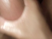 Latino se masturba hasta final 4/16