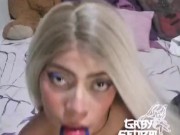 Chica otaku se masturba con un peine! 11/16