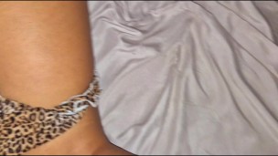 Ricos senos cabalgando y esperma en una vagina fogosa