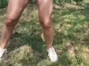 Moglie troia fa' la pipì davanti a uno sconosciuto 8/16