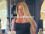 Petite Teen’s Playful Maid Cosplay Trends Bigv 9/16