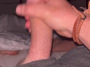 Descansando antes de empezar mi consulta como nuevo doctor 14/16