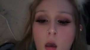 Fatality Kitana Trying To Cum Quietly