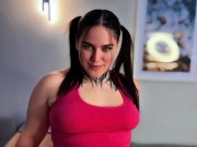 Милая 18-ти летняя Berry была трахнута в своих розовых легинсах. Кончил на писечку 1/16