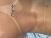 CABELO CURTO -MARQUINHA DE BIQUINI- LESBICA GOSTOSA FUDENDO 7/16