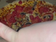 PIZZA-KINKY FETISH FEMALE MASTURBATION-CUM ON FOOD-BEST TEEN AMATEUR-ARABIAN SNOWWHITE-LOS ANGELES G 15/16