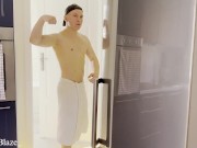 Podglądałam przyrodniego brata jak napina mięśnie, chciałam go wyruchać - POLSKIE DIALOGI 1/16