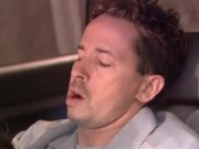 La bruna troia ama scopare all'aperto leccandosi la figa 4/16