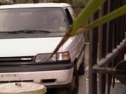 La bruna troia ama scopare all'aperto leccandosi la figa 5/16