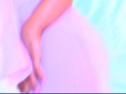 Isabella e Paulina Presley fanno sesso lesbo con un dildo 2/16