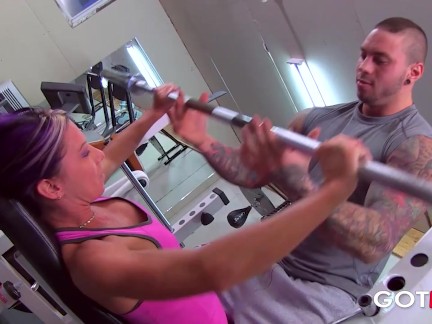 Got Mum - A Fitness MILF is Fucked Hard at the Gym while Training