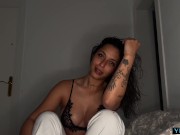 La mujer ARABE  de mi hermano es una guarra! aprovecha que no esta y me corro dentro de su coño - HIBA HAKIMI 