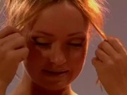 La rossa troia finge di essere malata per scopare il suo amante in clinica 5/16