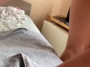 Thrusts a huge ball into a wide hairy pussy, masturbates and orgasms with a squirt 14/16