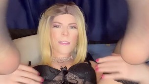 How to Put on Flat Chastity Cage Guide (Jessica Bloom)