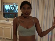 Your date night with Yara Skye is filled with talking, flirting, and getting your dick pleasured 1/16