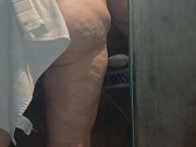 P1SSQUEEN showers after the beach in Costa rica 15/16