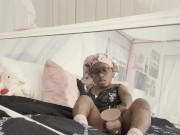 Big toy penetration makes her CREAM 9/16