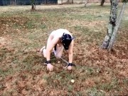 VOST engl - Animalisation 4 dans le jardin pour cette femelle inférieure nue. 15/16