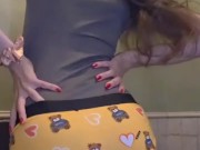 This nice, gentle joytogether166 loves to tease you in the public toilet! 11/16