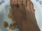 Mash the banana with my foot... Eat it, slave! 6/16