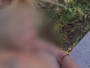 Mio marito mi scopa forte in giardino fino a farmi schizzare 9/16