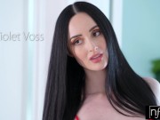 Vixen Violet Voss takes cancelled dinner plans as opportunity to stay in & play