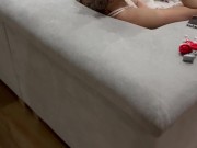 Il s installe devant la tv et j avais envie de sperme 1/16